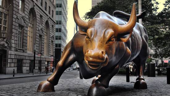 Equities pause after SP 500 closed at a third straight record